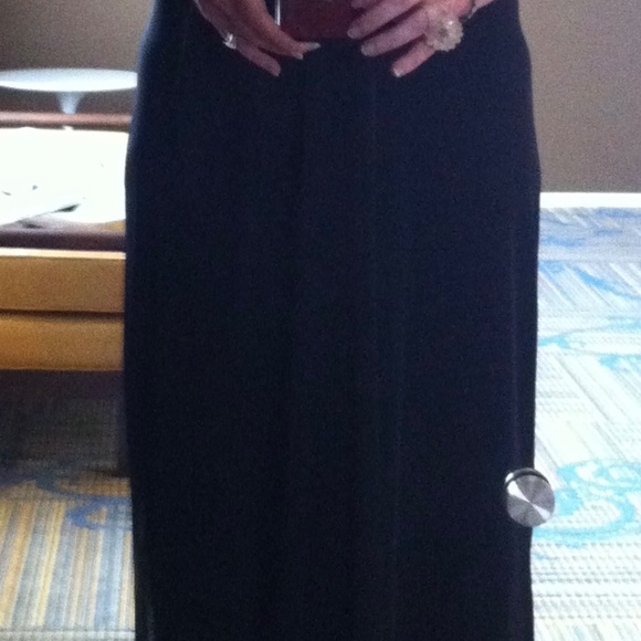 Betsy & Adam formal dress black - Picture 7 of 7